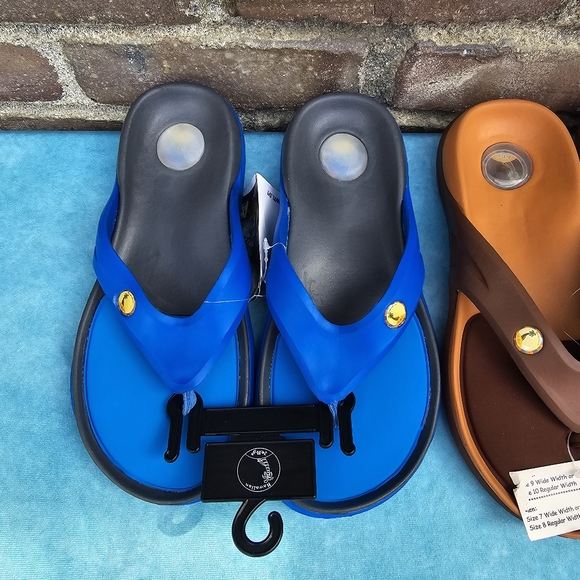 Bundle Men 's Anti-slip Flip Flops Slide Sandals Sz 7 - Picture 3 of 11